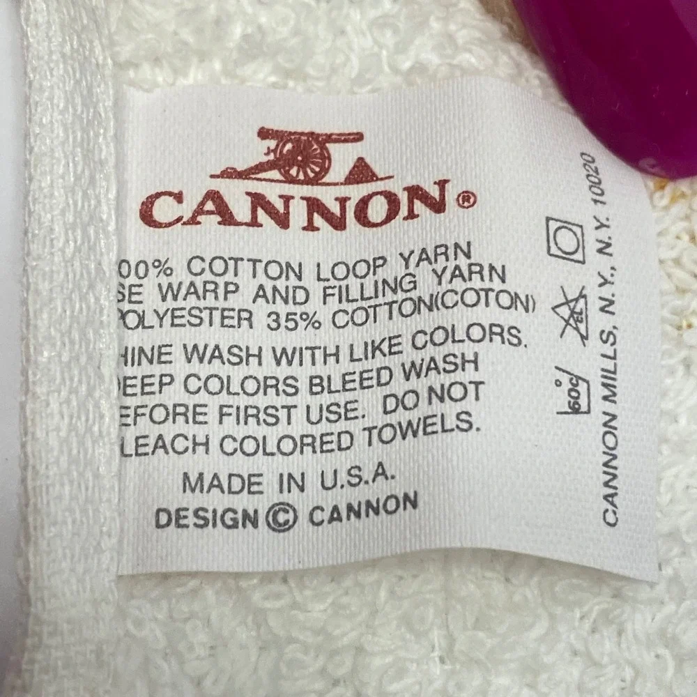 Cannon Christmas Hand Towels Red White Excellent Vintage Holiday Set